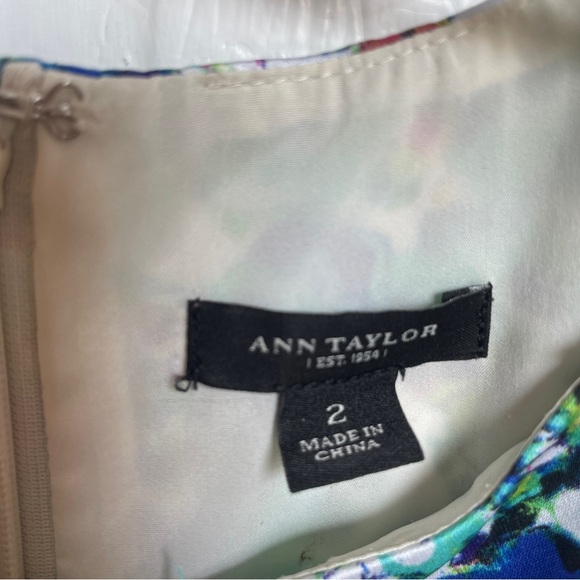 Ann Taylor Abstract Flower Print A-Line Dress - Picture 2 of 12